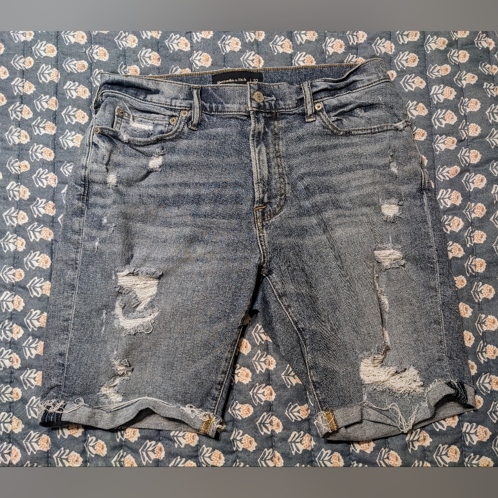 Abercrombie & Fitch Blue Bermuda Shorts Distressed Style